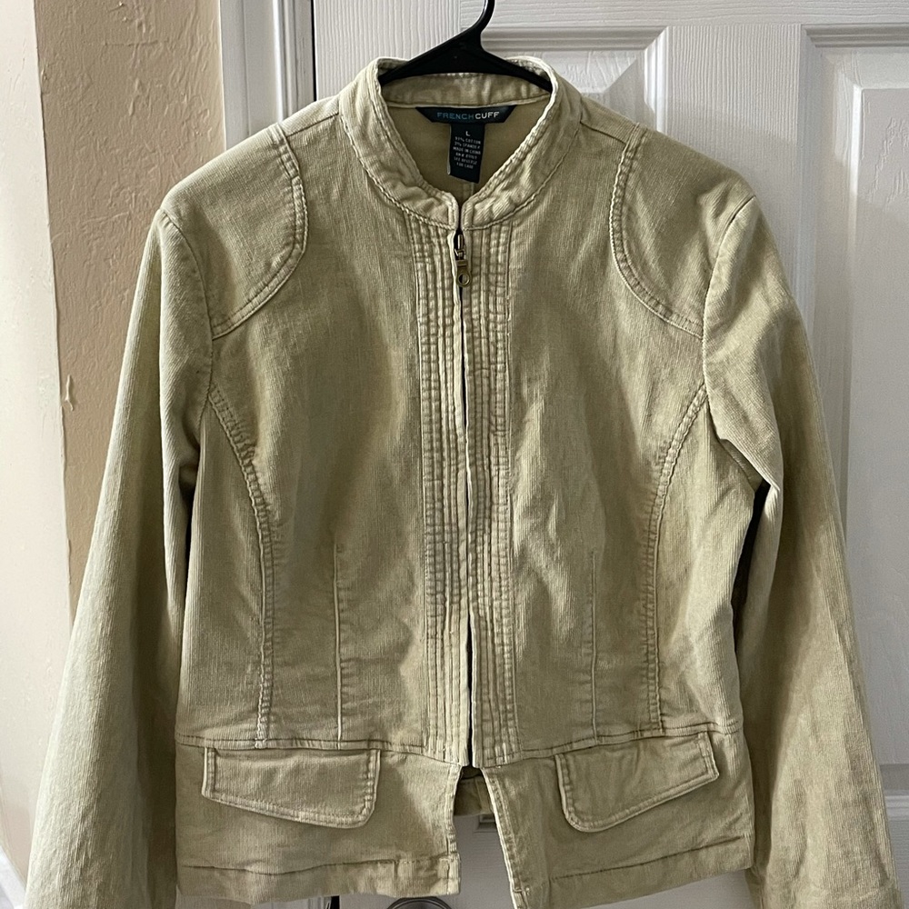 FrenchCuff Jacket - Picture 3 of 5
